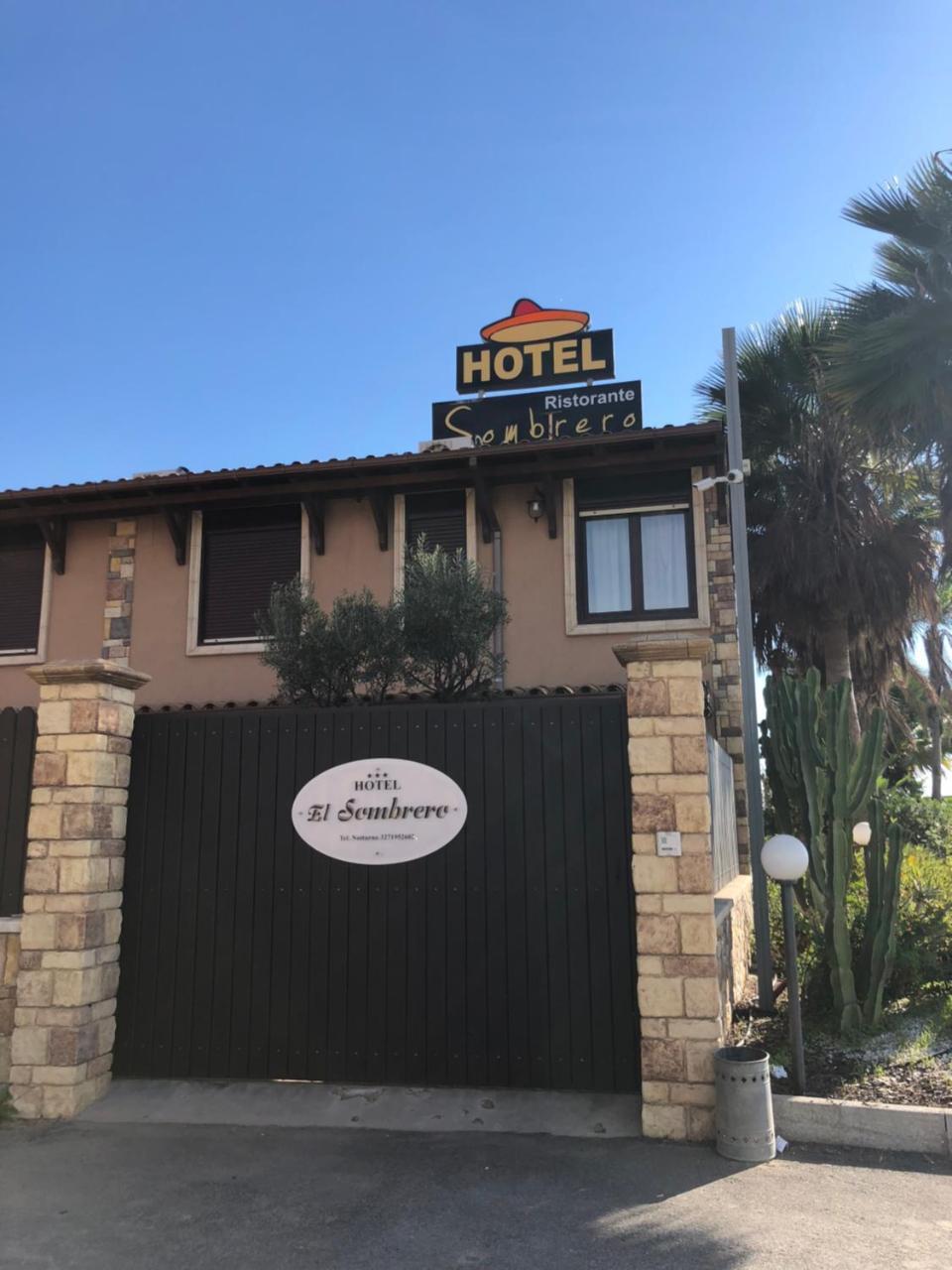 Hotel El Sombrero Licata Esterno foto